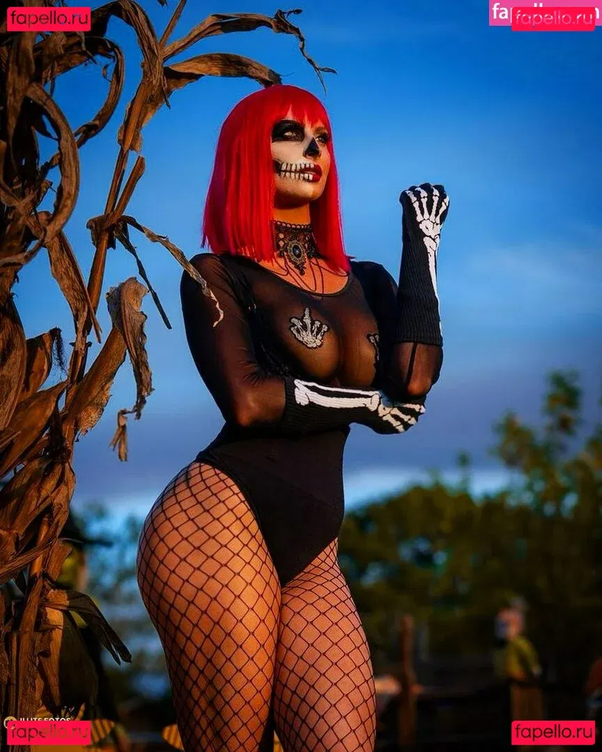 Danni Ellexo Onlyfans Photo Gallery 