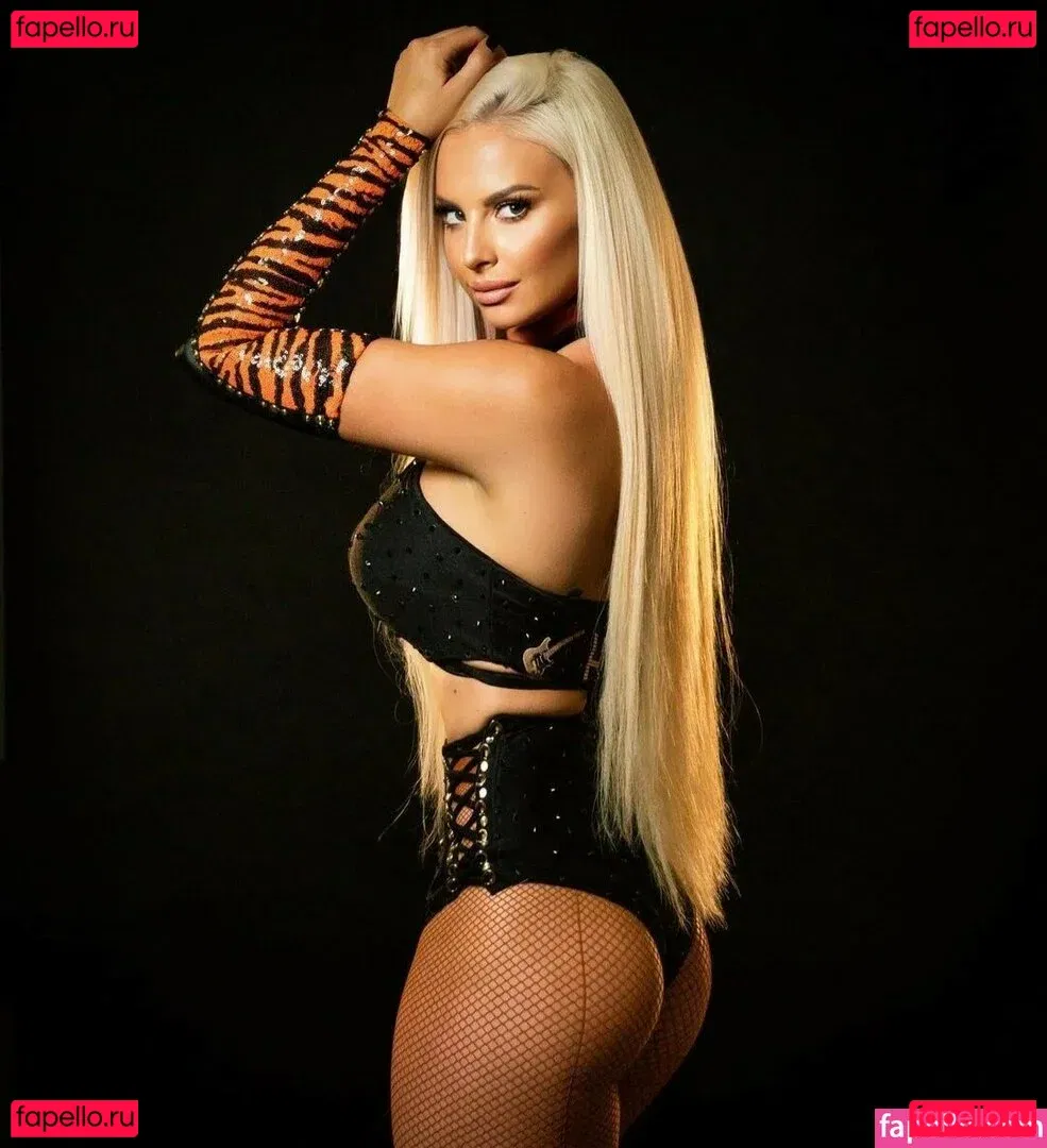 Danni Ellexo Onlyfans Photo Gallery 