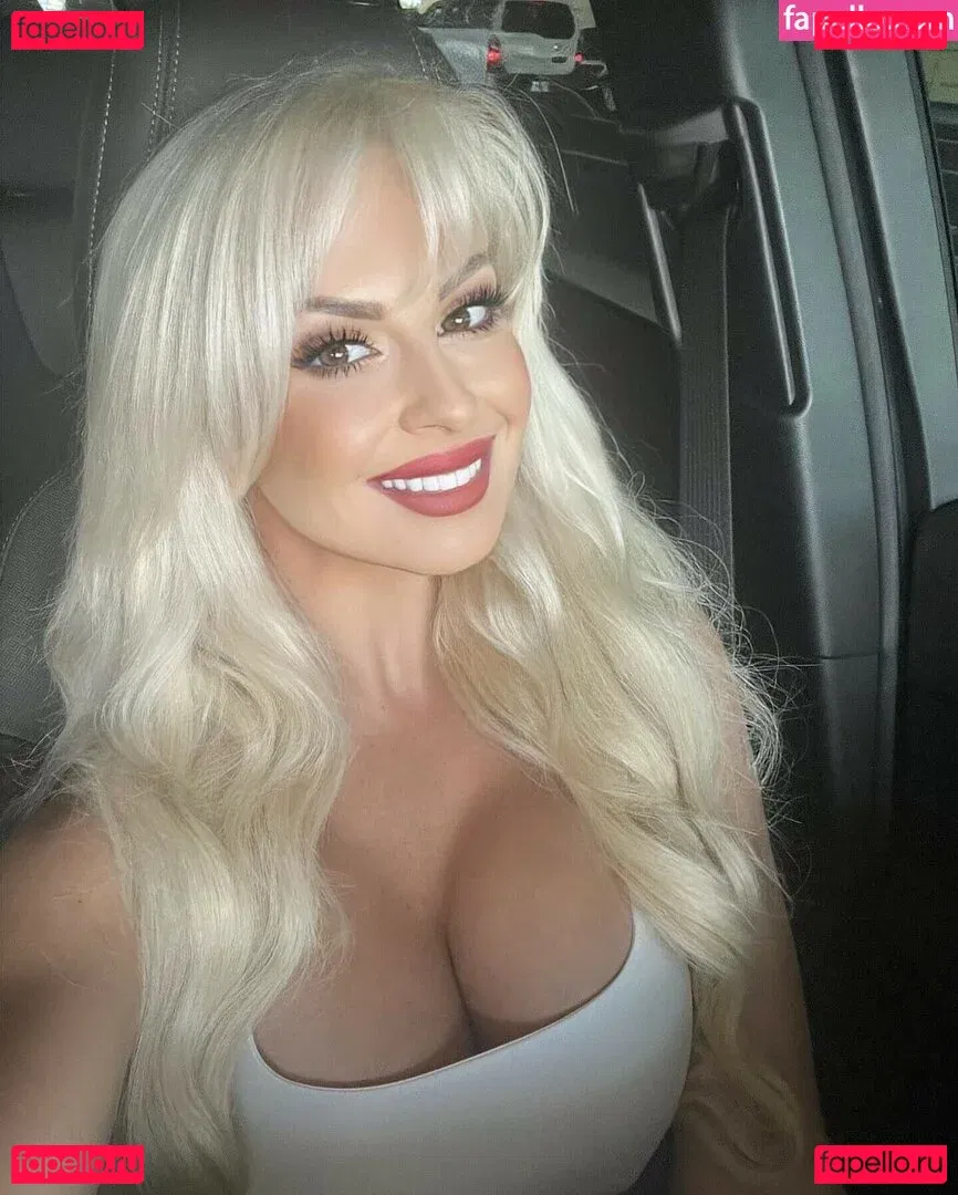 Danni Ellexo Onlyfans Photo Gallery 