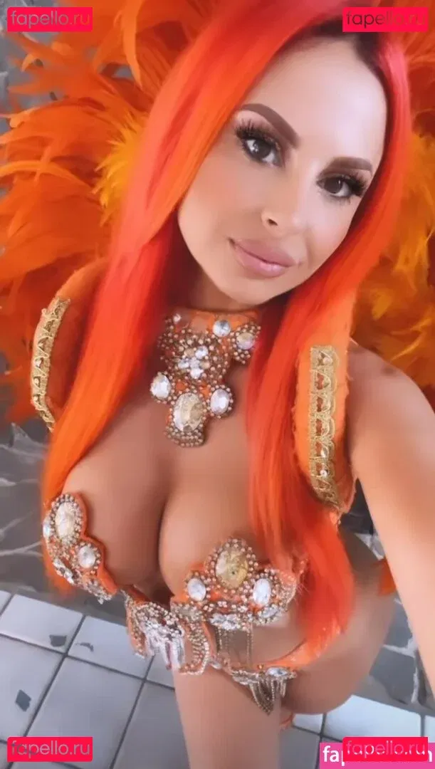 Danni Ellexo Onlyfans Photo Gallery 