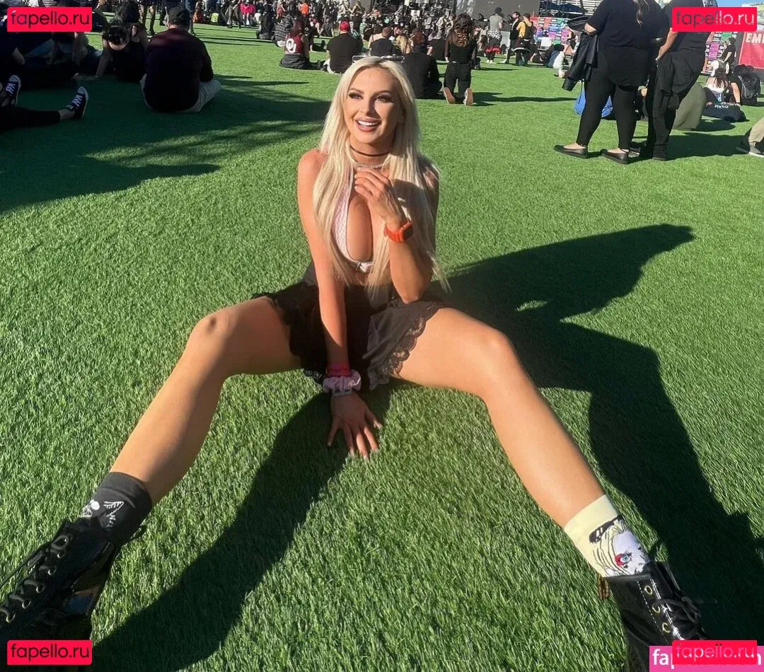 Danni Ellexo Onlyfans Photo Gallery 