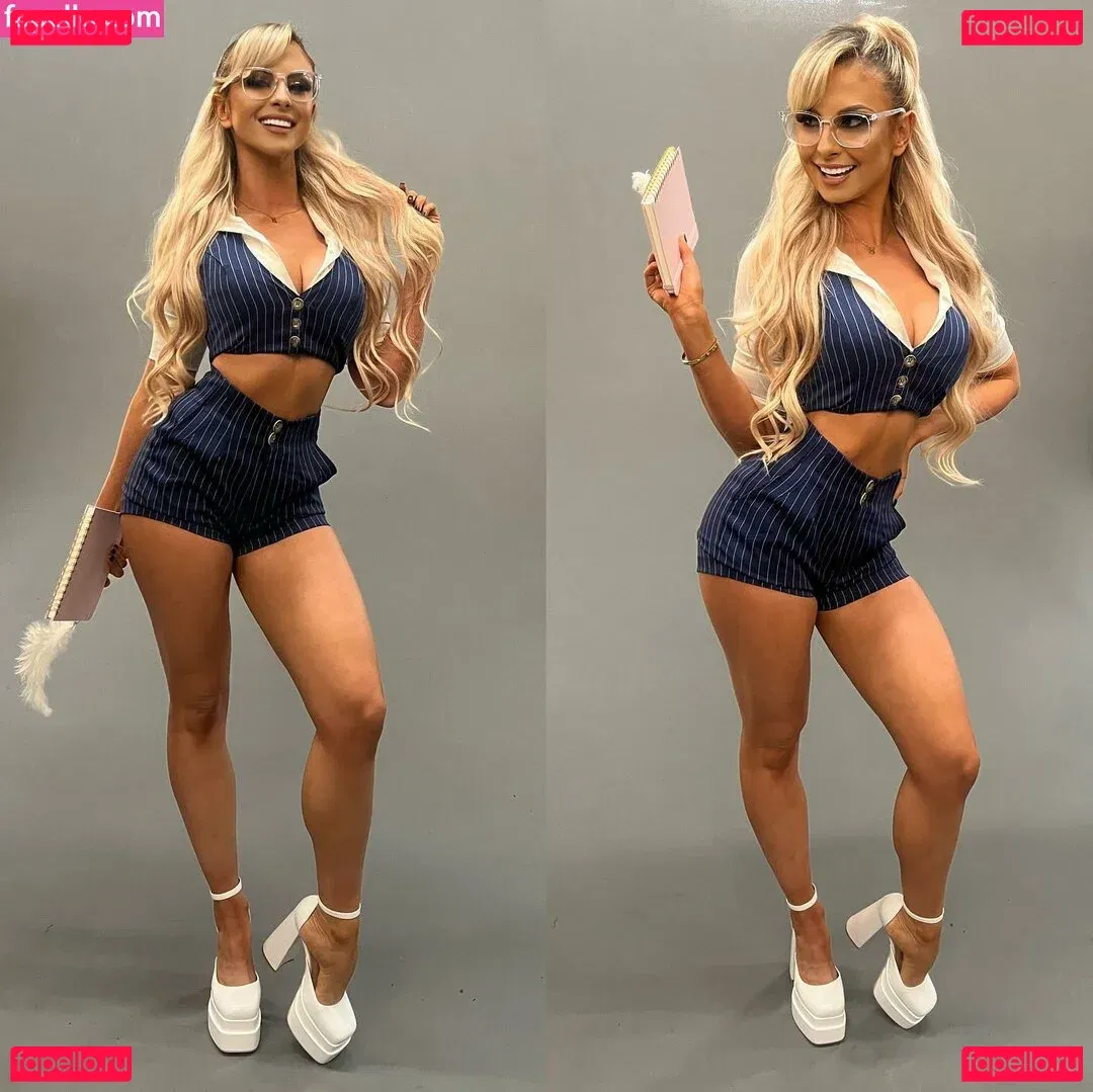 Danni Ellexo Onlyfans Photo Gallery 