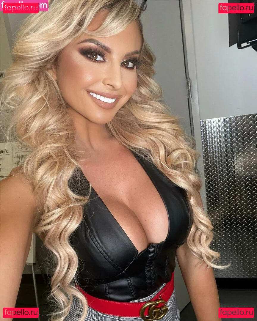 Danni Ellexo Onlyfans Photo Gallery 