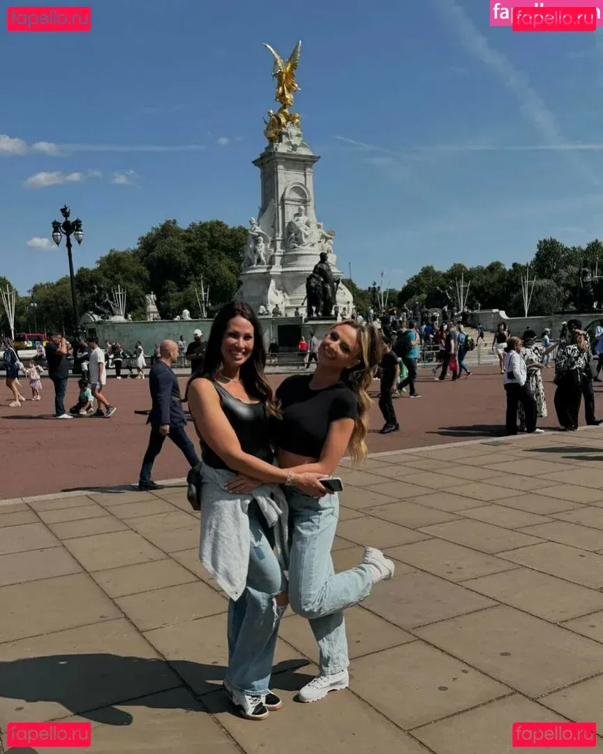 Danni Ellexo Onlyfans Photo Gallery 