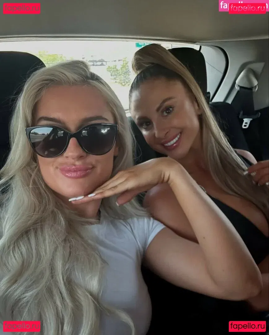 Danni Ellexo Onlyfans Photo Gallery 