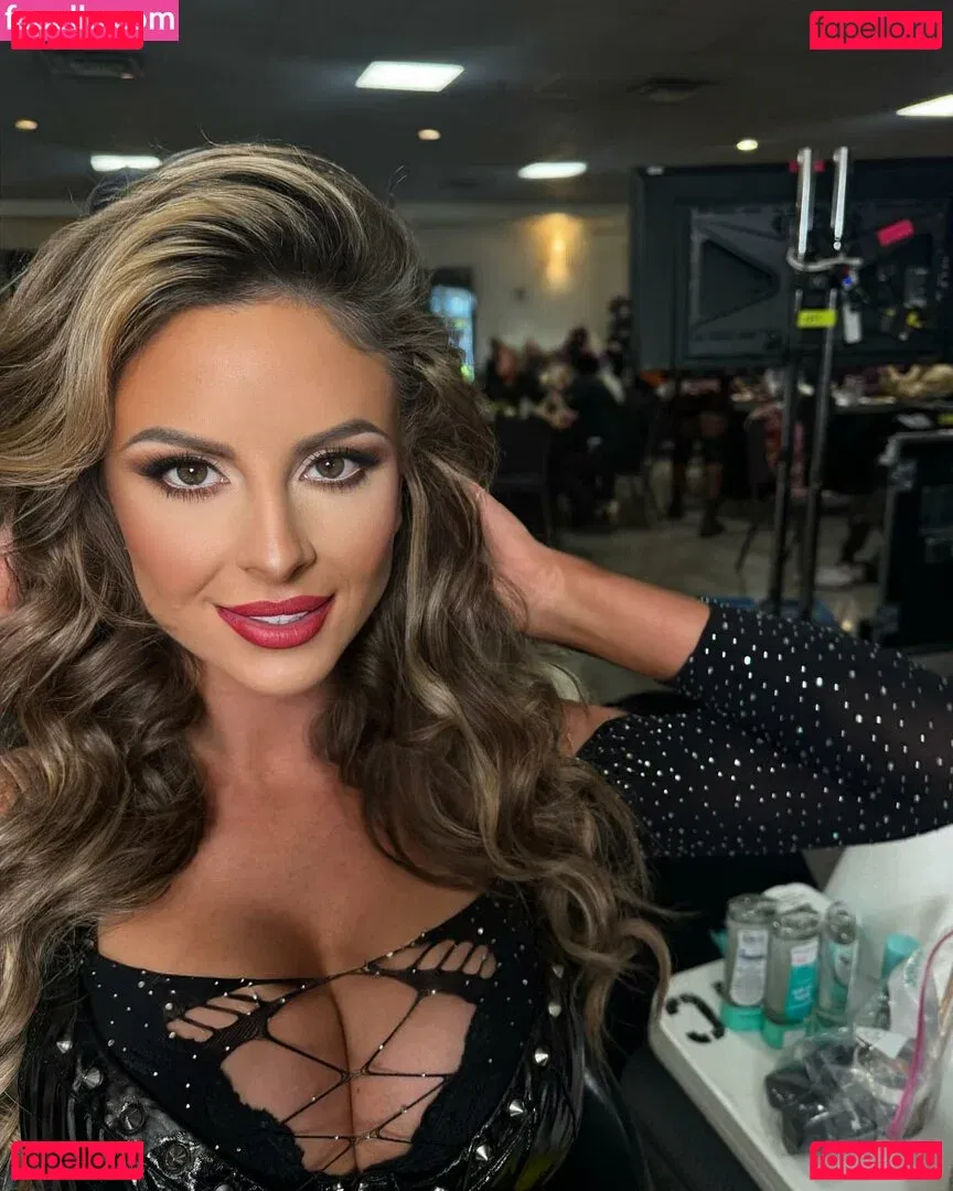 Danni Ellexo Onlyfans Photo Gallery 