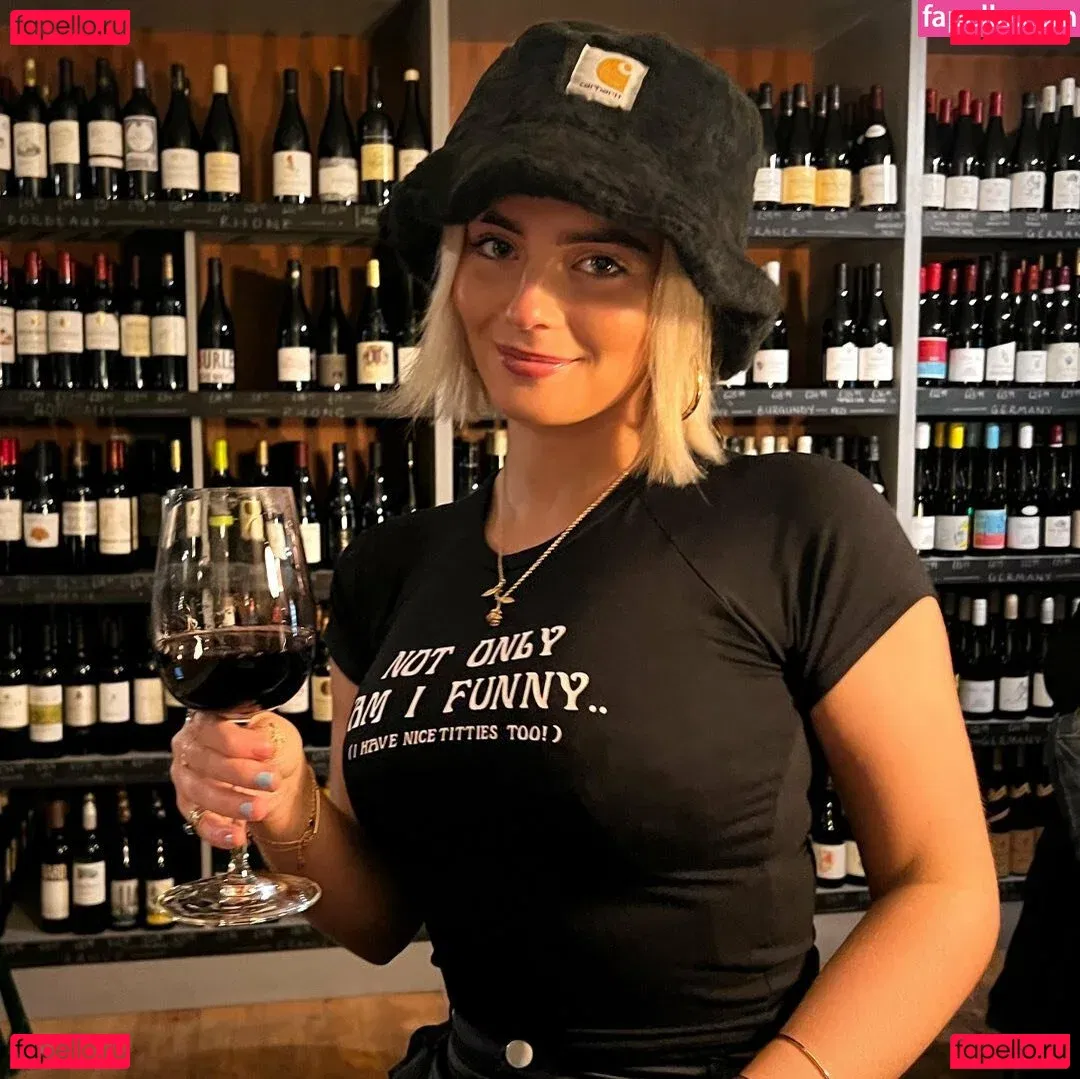 Amelia Eve Gibson Onlyfans Photo Gallery 