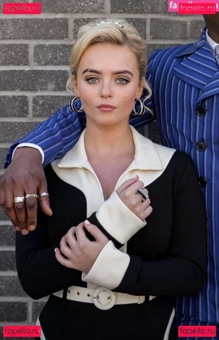 Amelia Eve Gibson Onlyfans Photo Gallery 