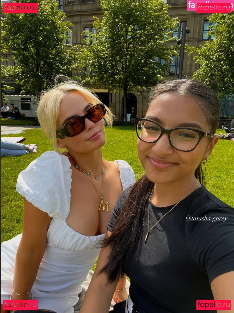 Amelia Eve Gibson Onlyfans Photo Gallery 