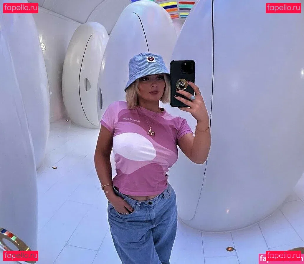 Amelia Eve Gibson Onlyfans Photo Gallery 