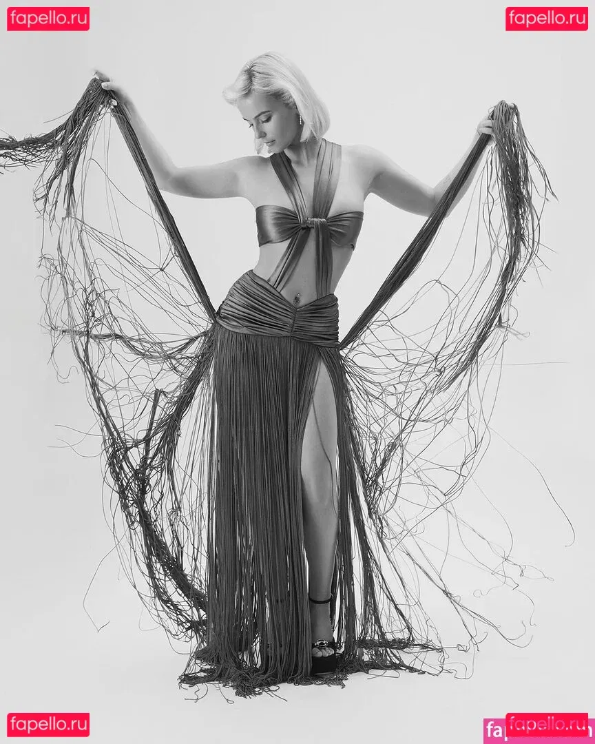 Amelia Eve Gibson Onlyfans Photo Gallery 