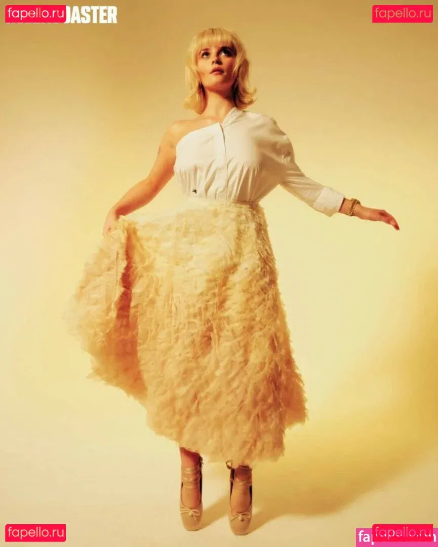 Amelia Eve Gibson Onlyfans Photo Gallery 