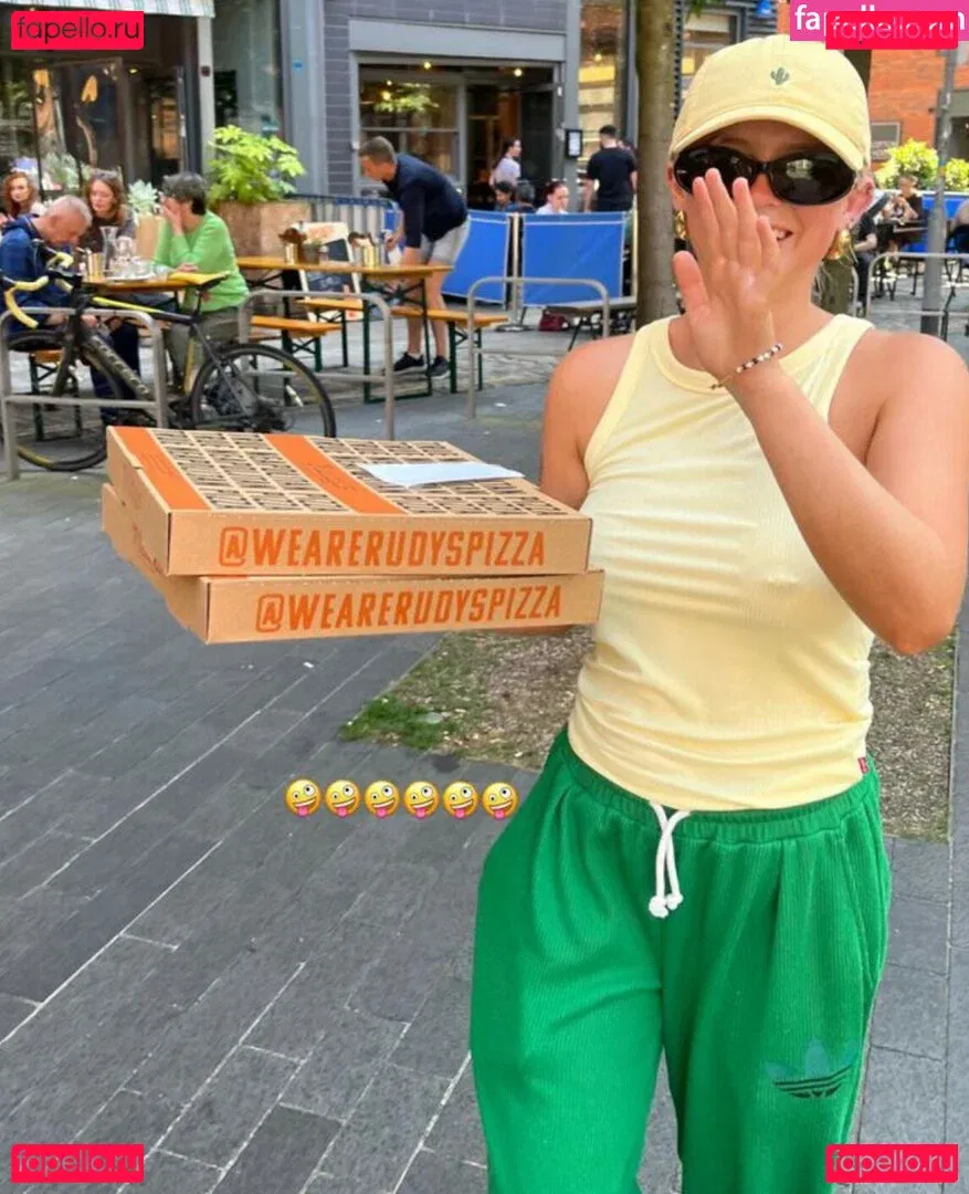 Amelia Eve Gibson Onlyfans Photo Gallery 