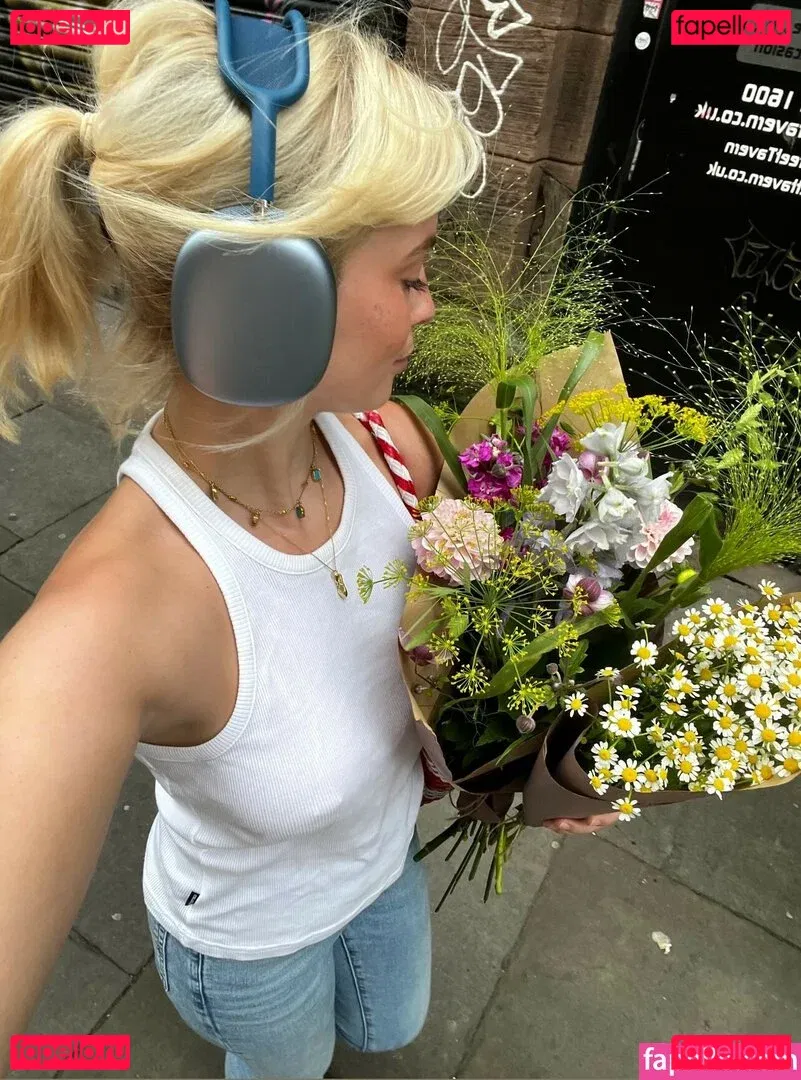 Amelia Eve Gibson Onlyfans Photo Gallery 