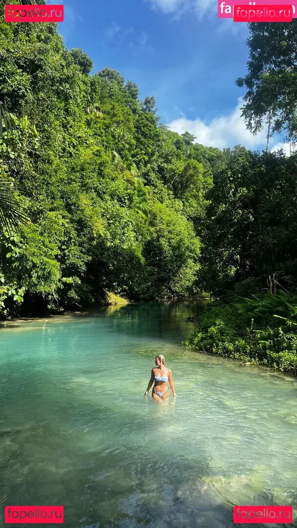 Amelia Eve Gibson Onlyfans Photo Gallery 