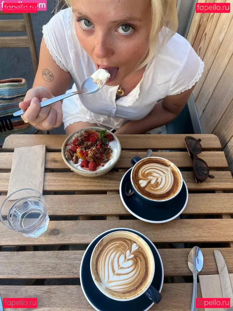 Amelia Eve Gibson Onlyfans Photo Gallery 