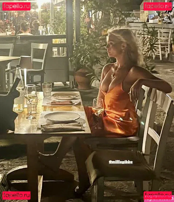 Amelia Eve Gibson Onlyfans Photo Gallery 