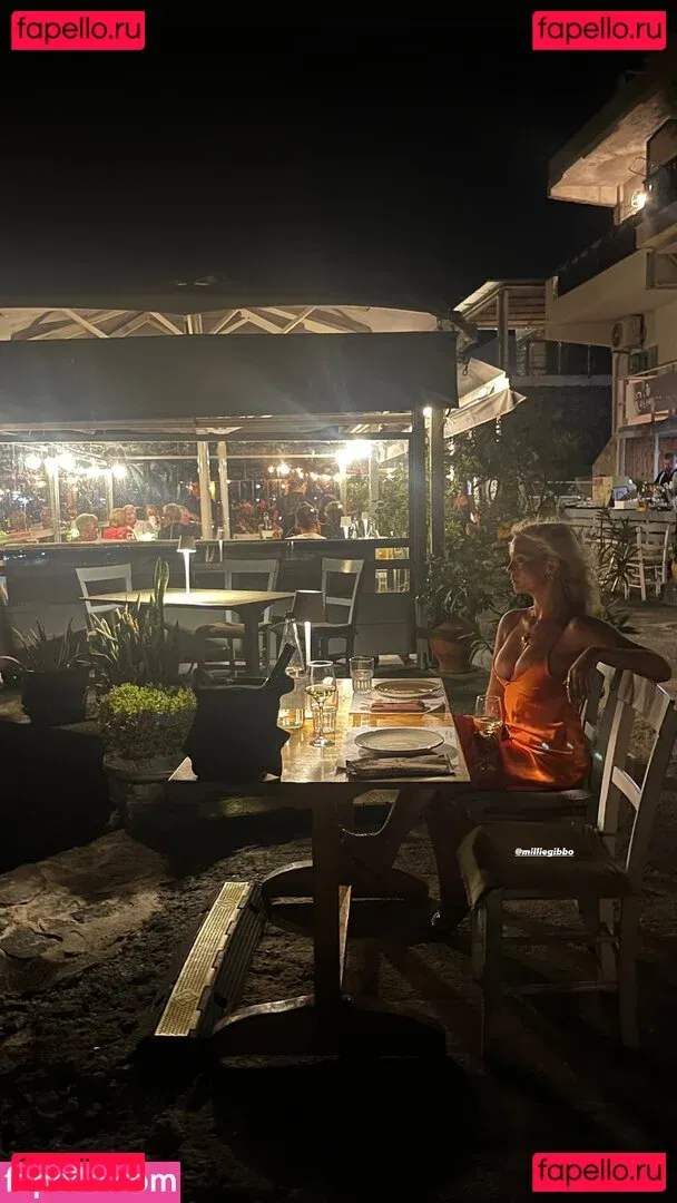 Amelia Eve Gibson Onlyfans Photo Gallery 