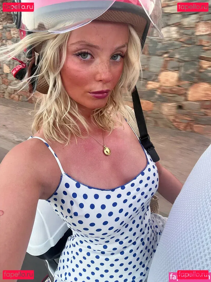 Amelia Eve Gibson Onlyfans Photo Gallery 