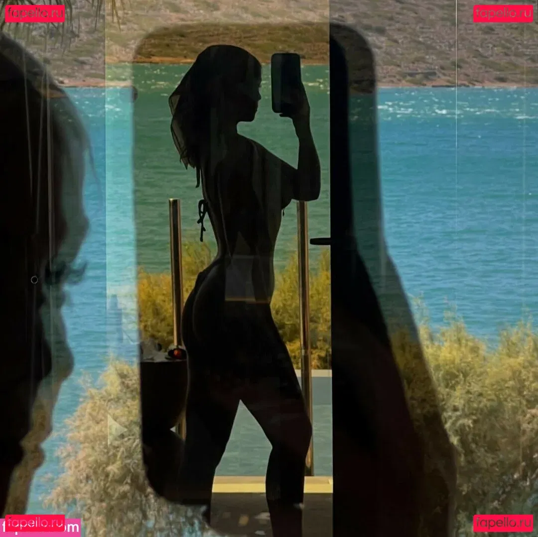 Amelia Eve Gibson Onlyfans Photo Gallery 