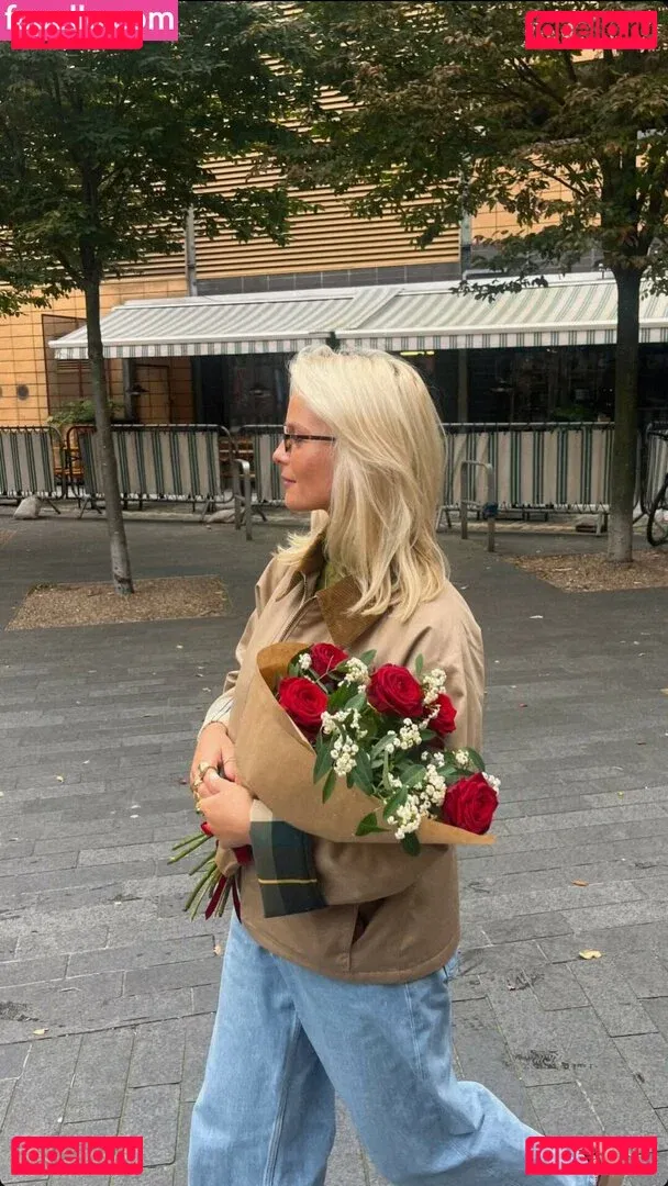 Amelia Eve Gibson Onlyfans Photo Gallery 