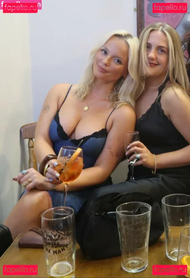 Amelia Eve Gibson Onlyfans Photo Gallery 