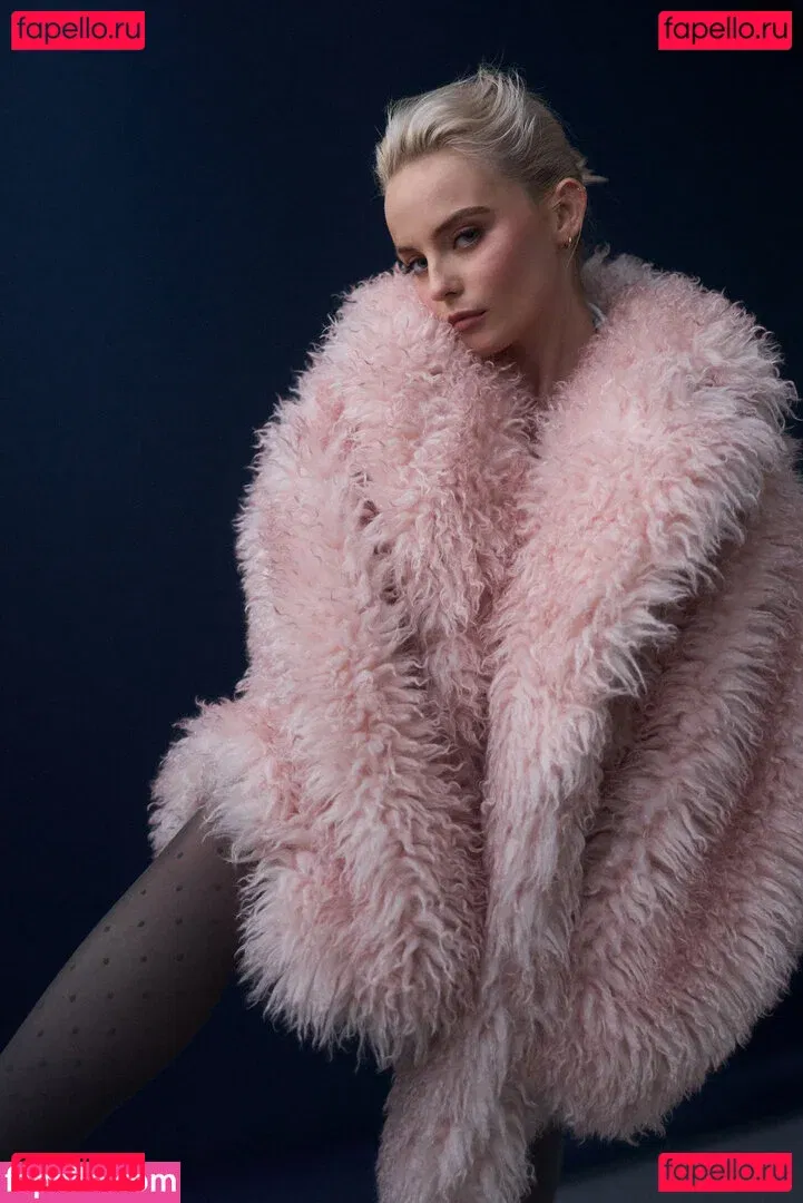 Amelia Eve Gibson Onlyfans Photo Gallery 