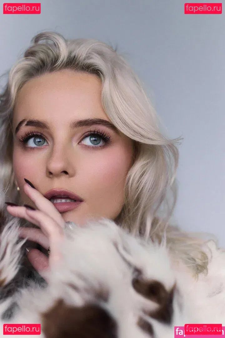 Amelia Eve Gibson Onlyfans Photo Gallery 