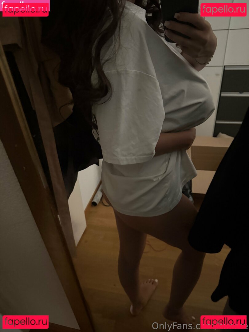 Hannie Carter Nude Onlyfans Photo 12