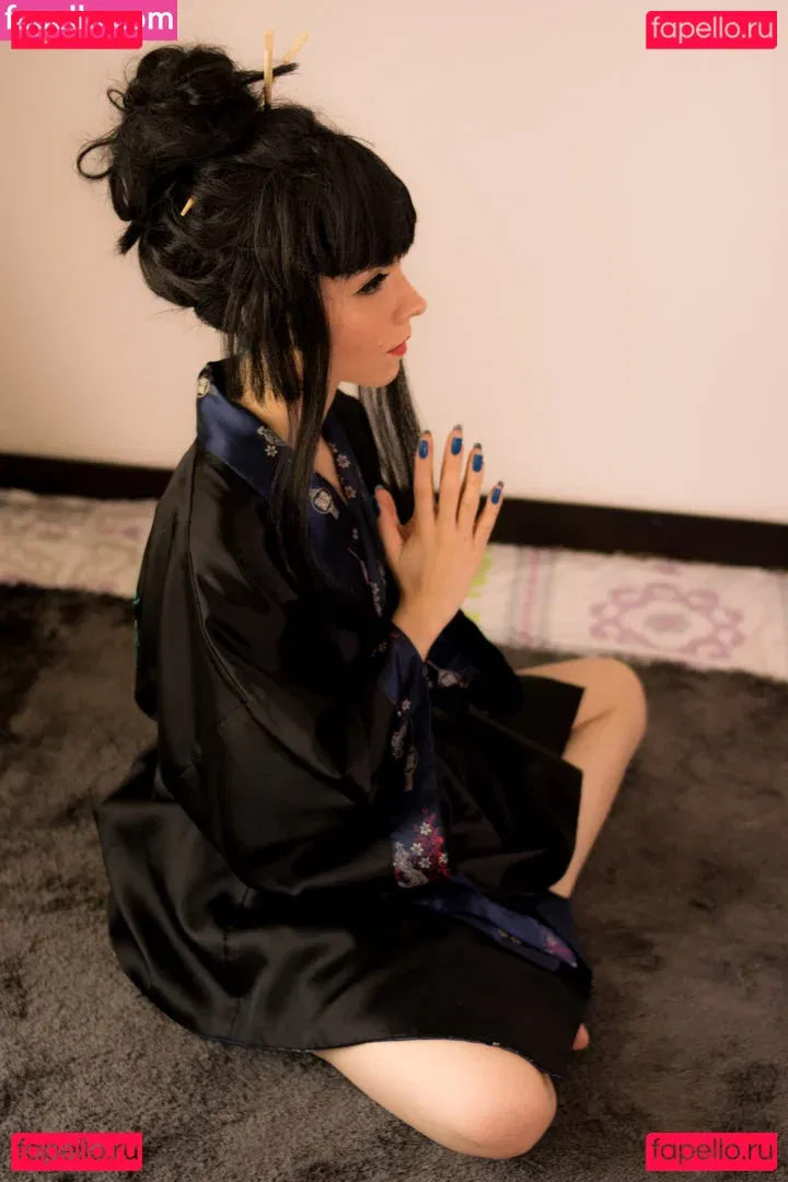 vekha_k Onlyfans Photo Gallery 