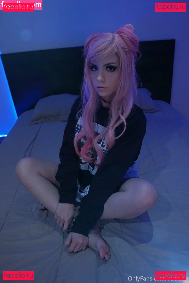 vekha_k Onlyfans Photo Gallery 