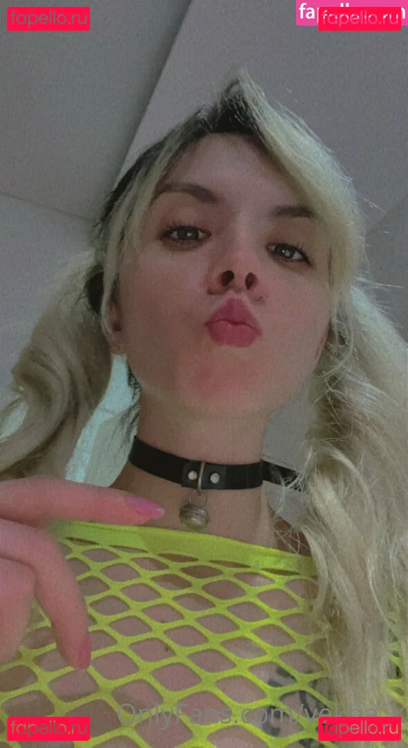 vekha_k Onlyfans Photo Gallery 