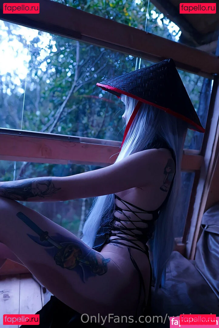 vekha_k Onlyfans Photo Gallery 