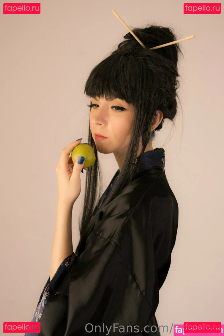 vekha_k Onlyfans Photo Gallery 