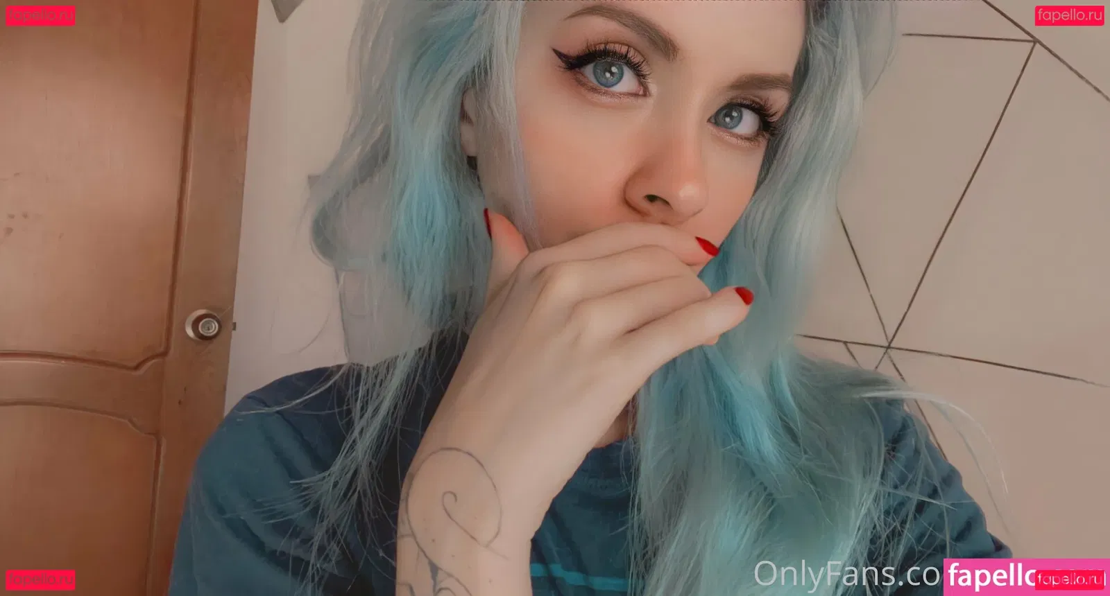 vekha_k Onlyfans Photo Gallery 