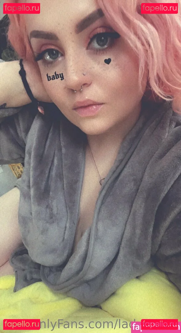 lady.melts Onlyfans Photo Gallery 