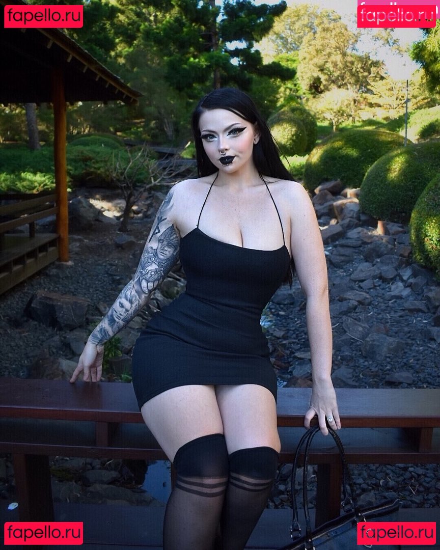 Horrific Temptress Nude Onlyfans Photo 10