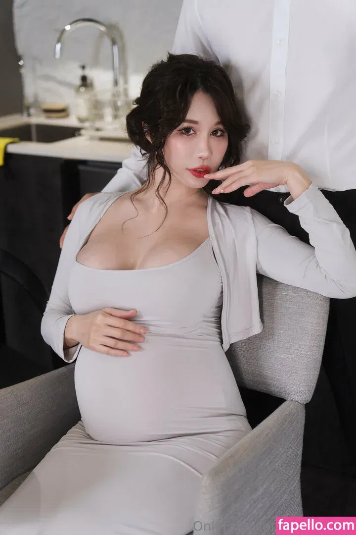 Yui Xin Onlyfans Photo Gallery 