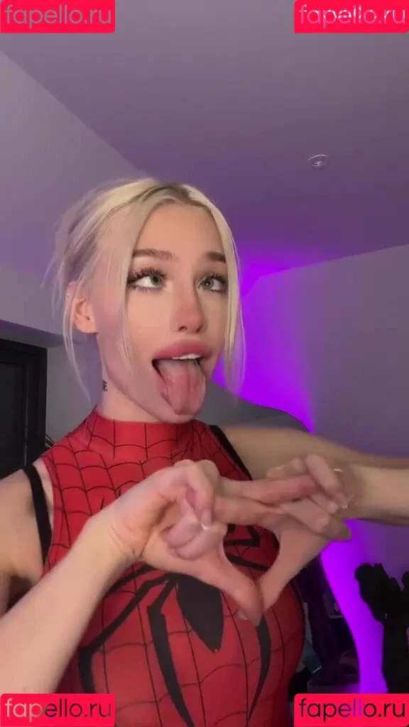 Ahegao Onlyfans Photo Gallery 