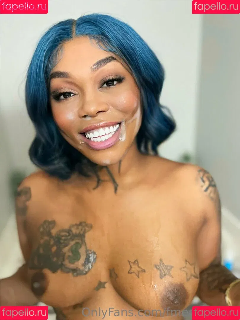 fmereloaded Onlyfans Photo Gallery 