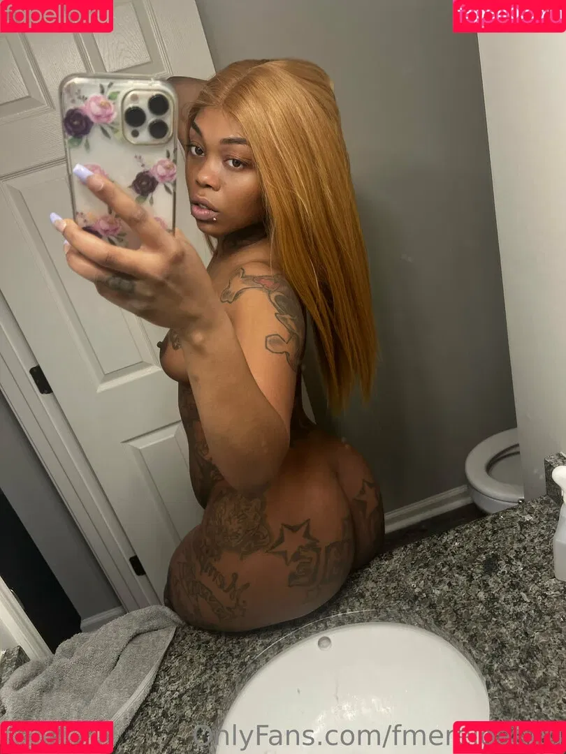 fmereloaded Onlyfans Photo Gallery 