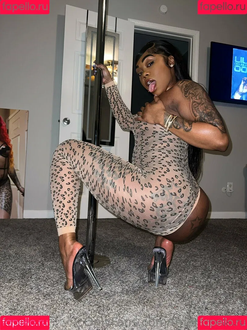 fmereloaded Onlyfans Photo Gallery 