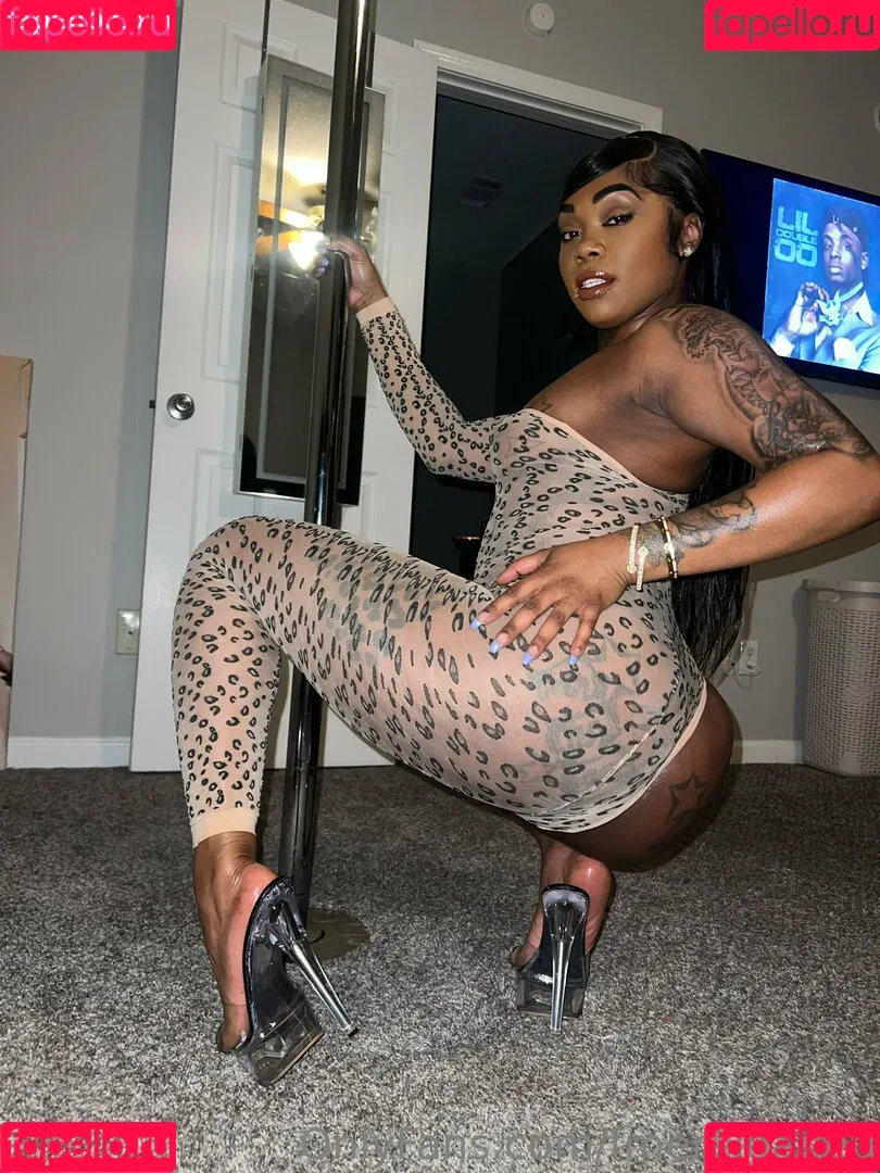 fmereloaded Onlyfans Photo Gallery 
