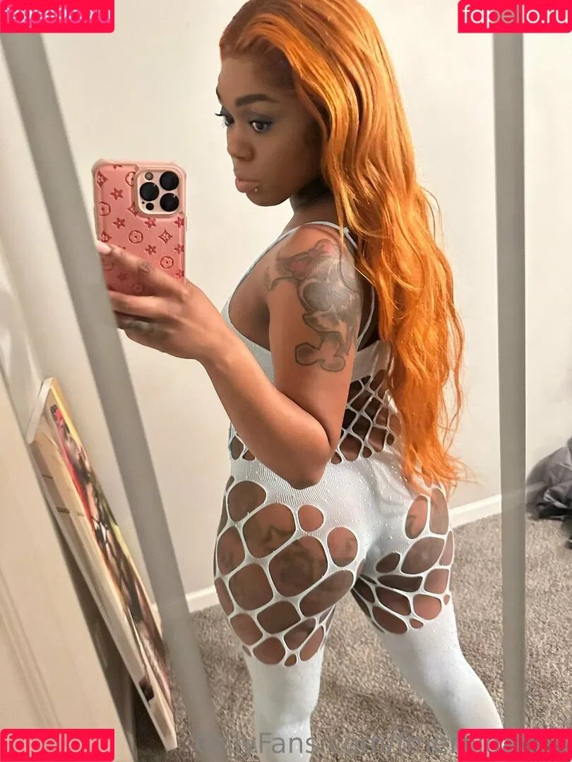 fmereloaded Onlyfans Photo Gallery 