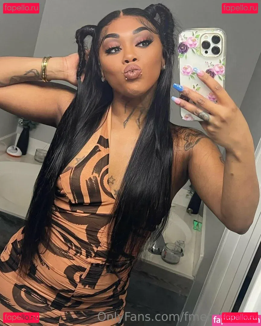 fmereloaded Onlyfans Photo Gallery 