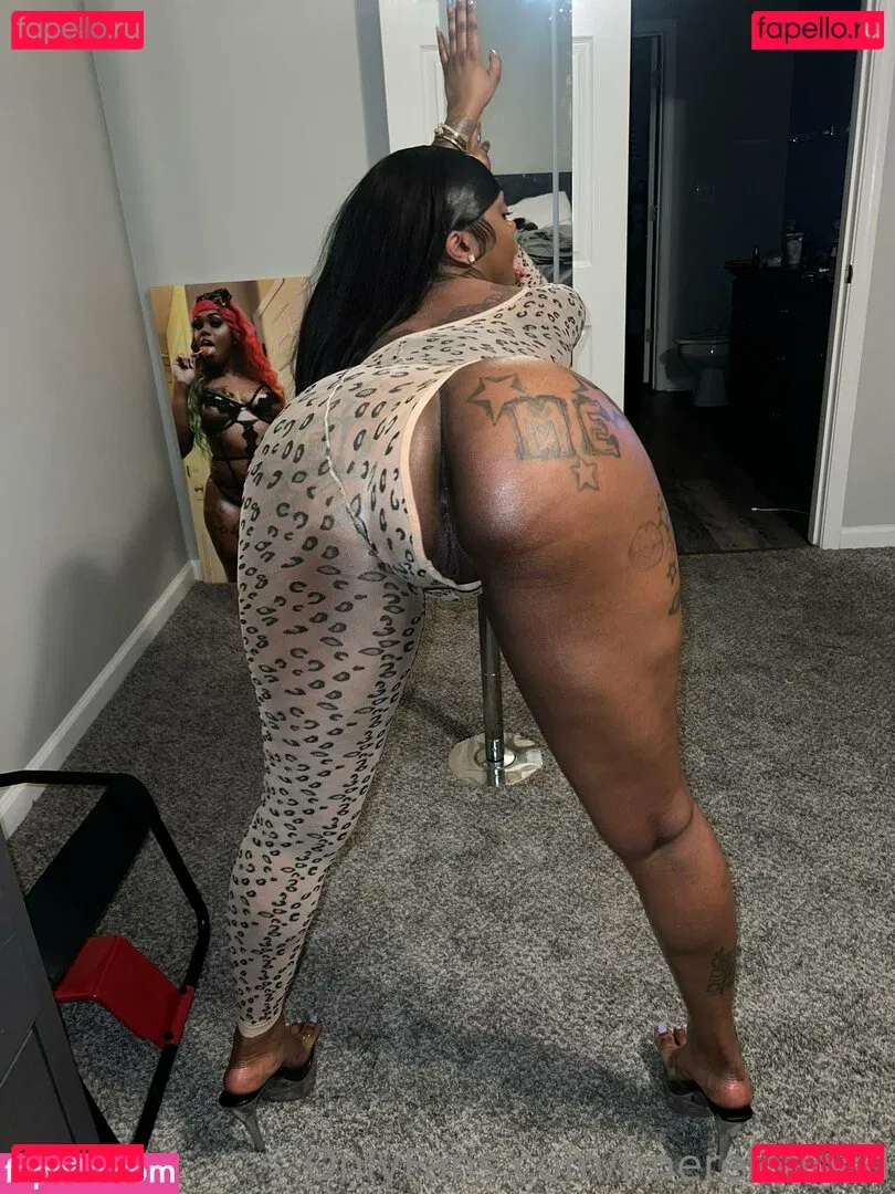 fmereloaded Onlyfans Photo Gallery 