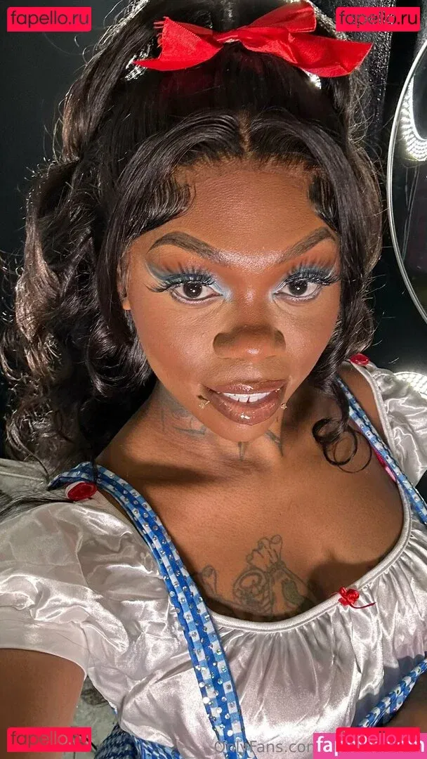 fmereloaded Onlyfans Photo Gallery 