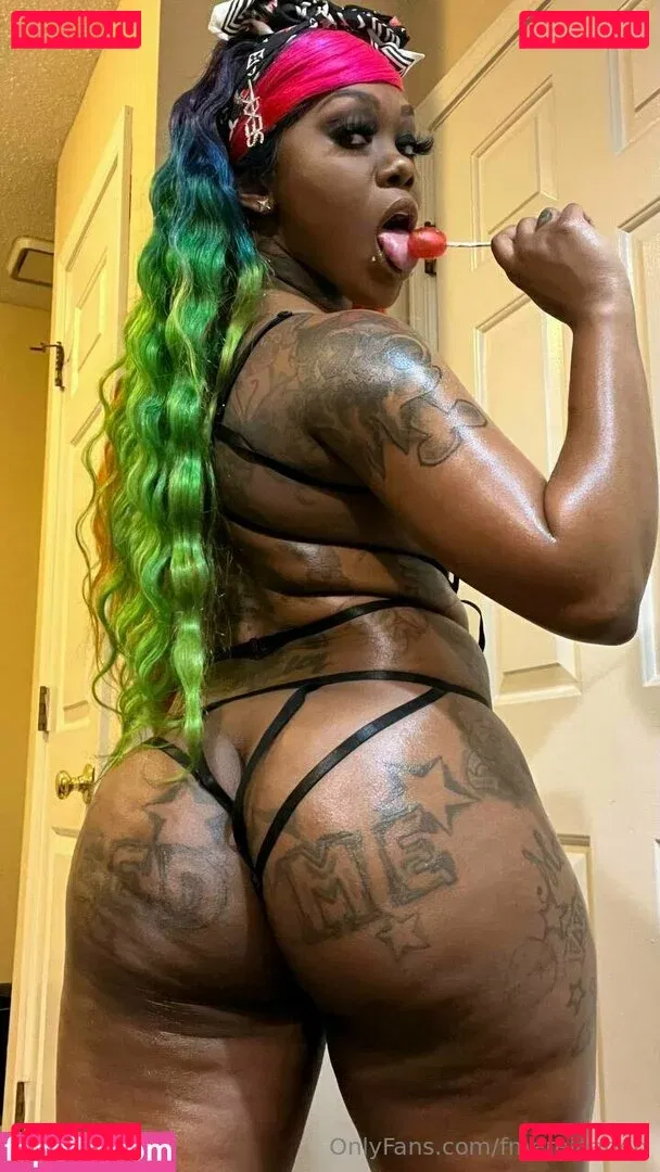 fmereloaded Onlyfans Photo Gallery 