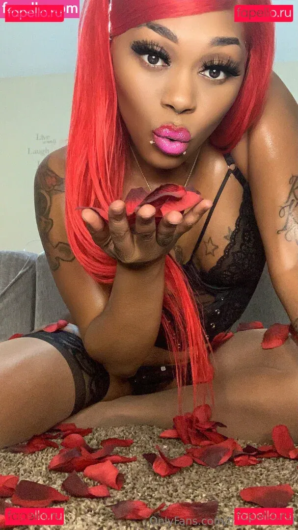 fmereloaded Onlyfans Photo Gallery 