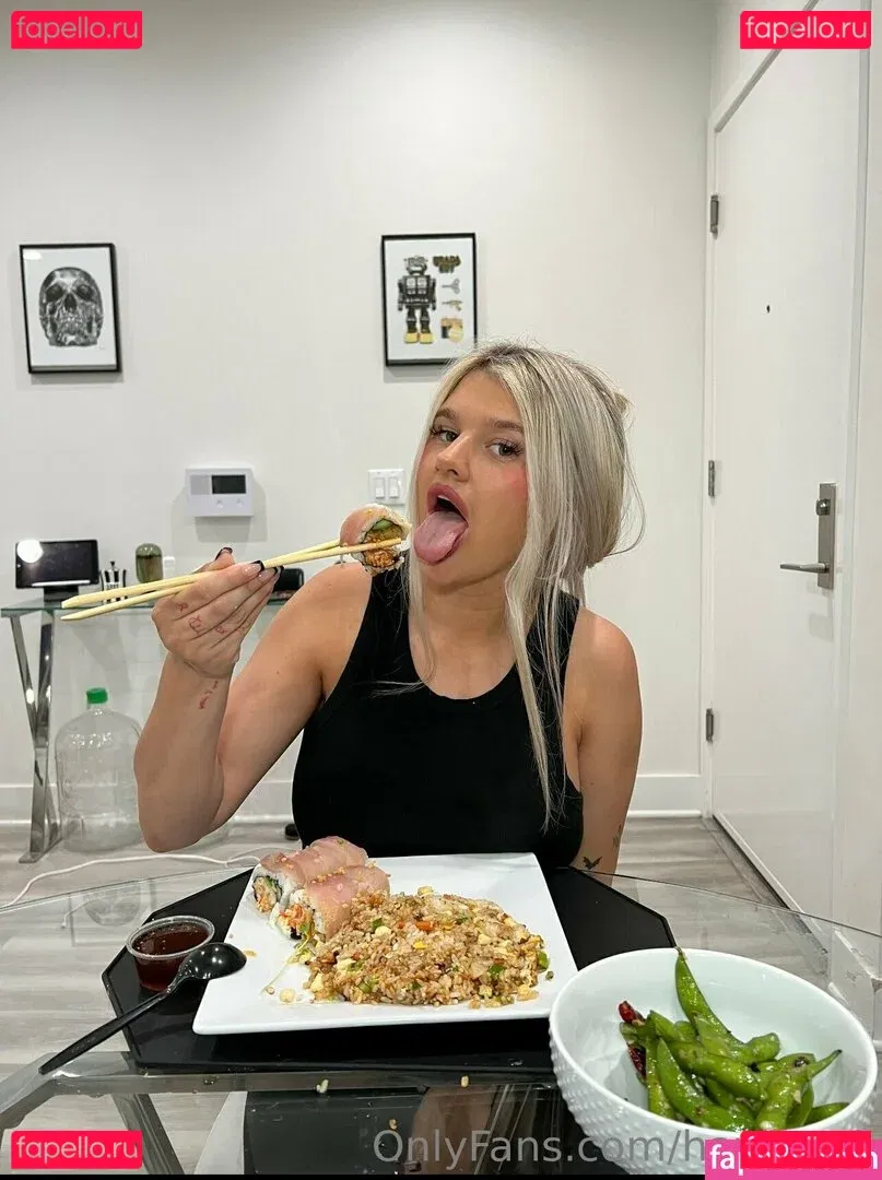 hayleyx3 Onlyfans Photo Gallery 